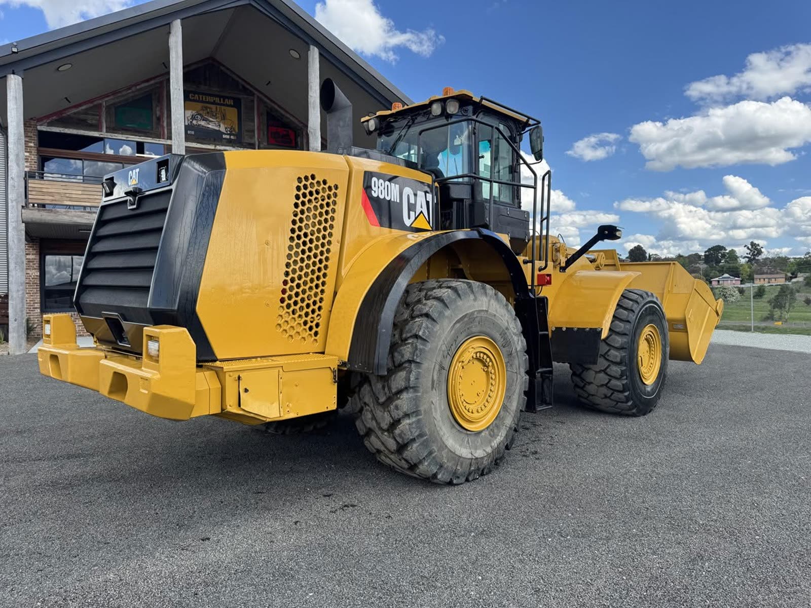 CAT 980M wheel loader for sale in the CABSAND yard